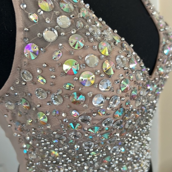 blondie nites by stacy sklar
V-Neck Beaded Evening Maxi Dress Side Slit Size M - Picture 9 of 16